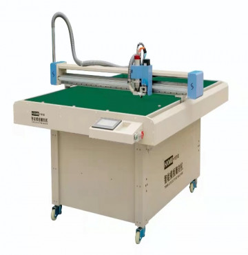 cho thuê máy cắt gá nhựa mica và cắt rập 2 trong 1